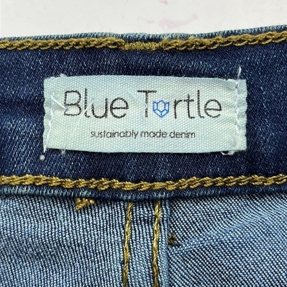 Blue Turtle High Rise Denim Cargo Size 13 - Picture 8 of 16